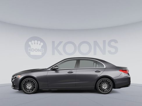 Used 2021 Mercedes-Benz C 300 4MATIC Sedan w/ Premium Package image 2