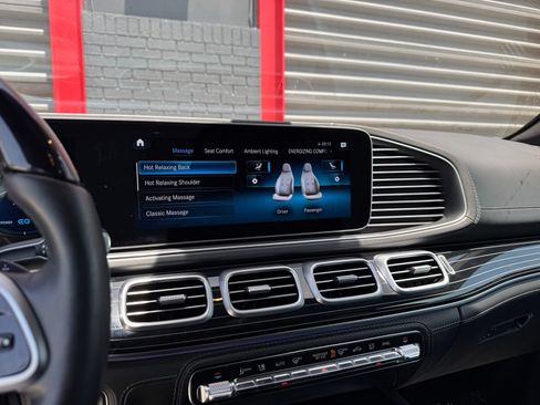 Used 2021 Mercedes-Benz Maybach GLS 600 4MATIC image 28