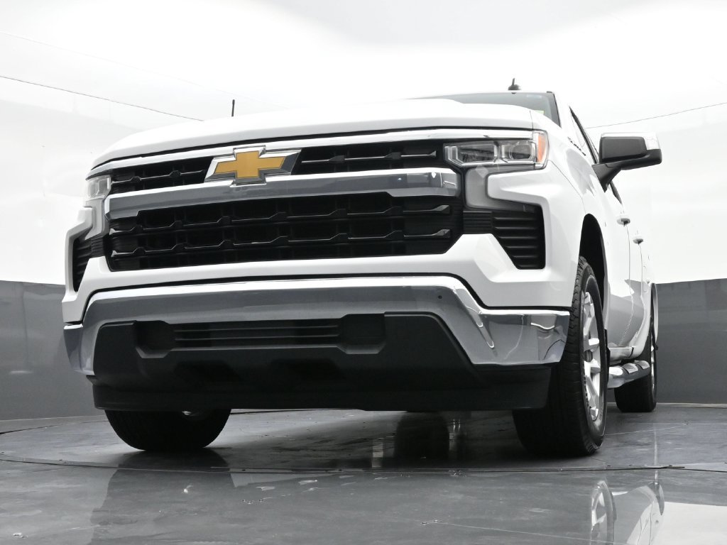 Used 2022 Chevrolet Silverado 1500 LT RWD image 30