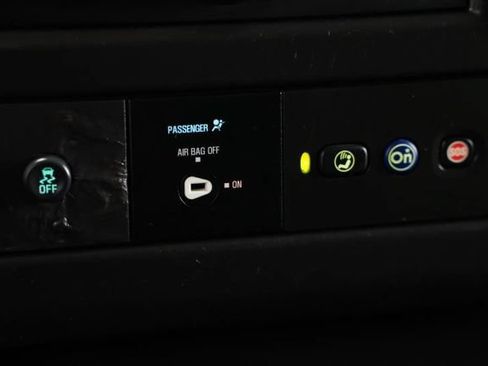 Used 2020 Chevrolet Express 2500 Extended RWD image 18