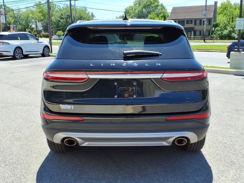 Certified 2022 Lincoln Corsair AWD w/ Premium Package image 4