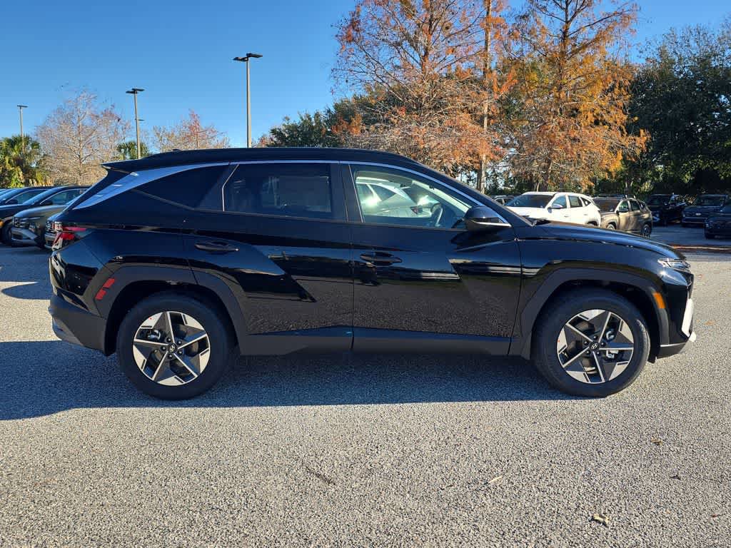 New 2026 Hyundai Tucson SEL FWD image 8