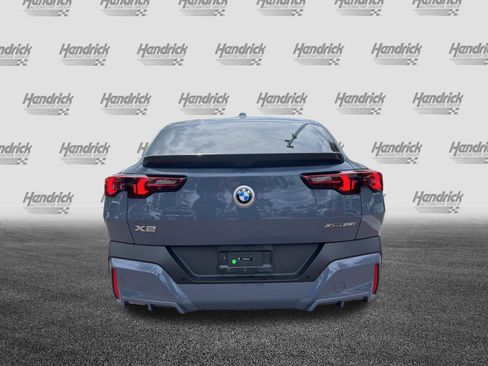 Certified 2025 BMW X2 xDrive28i AWD/4WD image 9