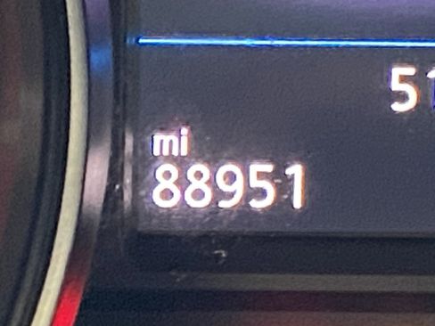 Used 2018 Volkswagen Atlas SE image 34