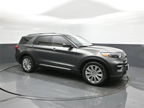 Used 2020 Ford Explorer Limited image 17