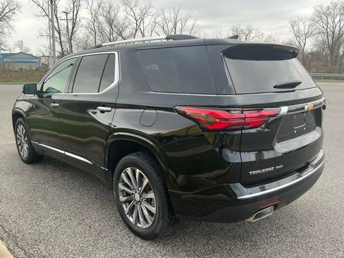 Used 2023 Chevrolet Traverse Premier AWD/4WD image 4