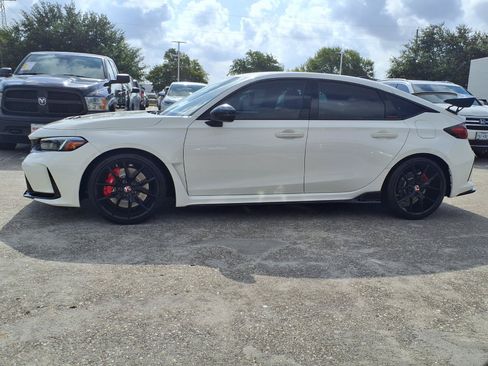 Certified 2024 Honda Civic Type R image 22
