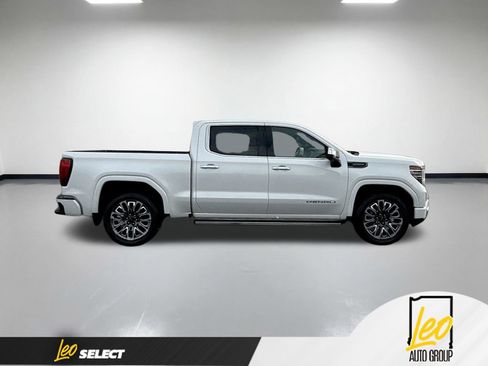 Used 2025 GMC Sierra 1500 Denali Ultimate AWD/4WD image 11