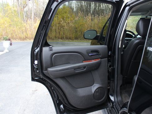 Used 2012 GMC Yukon SLT image 30