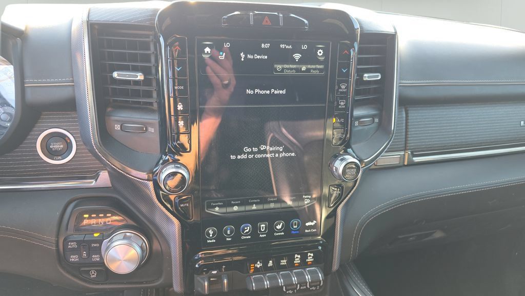 Used 2021 RAM 1500 Limited AWD/4WD image 16