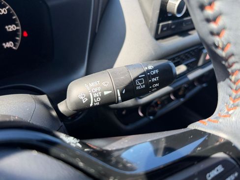Used 2024 Honda HR-V Sport image 29