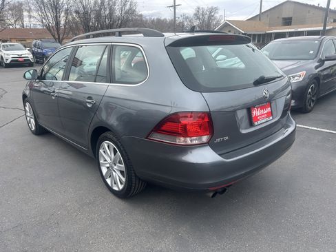 Used 2014 Volkswagen Jetta TDI image 6