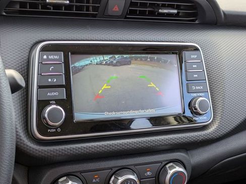 New 2025 Nissan Kicks Play S image 21