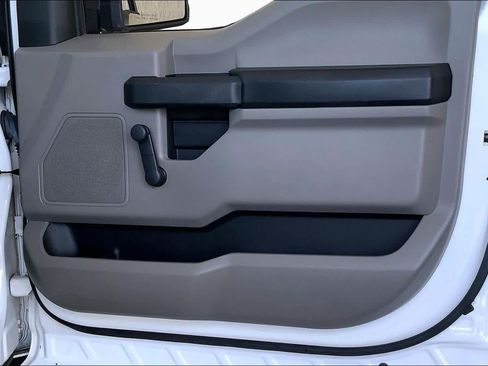 Used 2016 Ford F150 XL RWD image 17