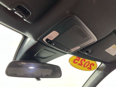 Certified 2025 Honda Civic Sport image 24