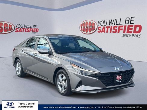 Certified 2021 Hyundai Elantra SE image 1