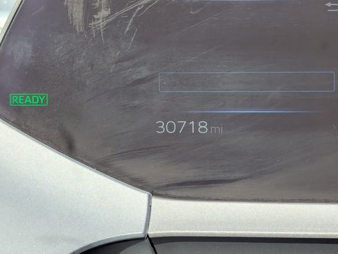 Used 2024 Toyota Prius Limited FWD image 37