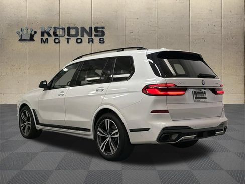 Used 2023 BMW X7 xDrive40i w/ M Sport Package AWD/4WD image 6