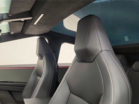 Used 2024 Tesla Cybertruck Cyberbeast image 30