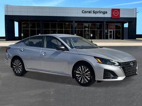 New 2026 Nissan Altima 2.5 SV FWD image 7