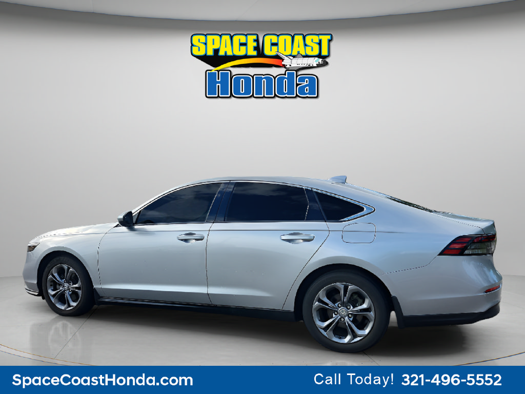 Used 2024 Honda Accord EX image 11