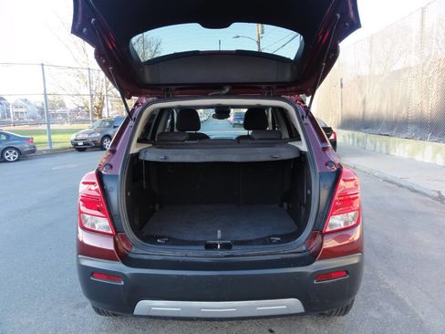 Used 2016 Chevrolet Trax LT AWD/4WD image 14