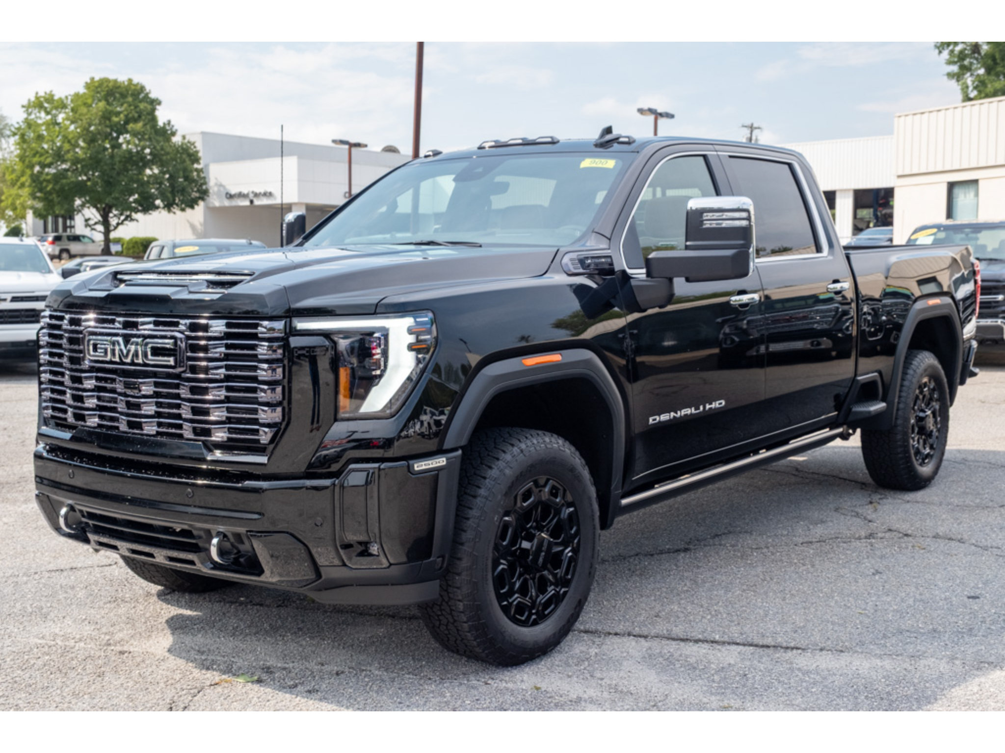 New 2026 GMC Sierra 2500 Denali Ultimate w/ LPO, Black Badging Package AWD/4WD image 4