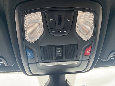 Used 2022 RAM 2500 Tradesman image 27