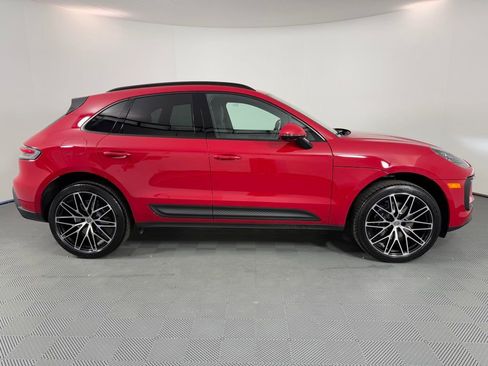 New 2026 Porsche Macan AWD/4WD image 8