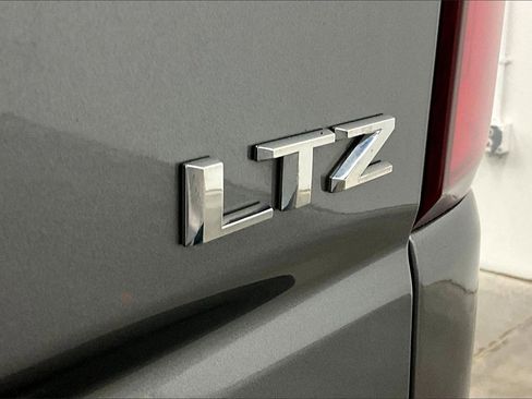 Used 2021 Chevrolet Silverado 1500 LTZ w/ Technology Package image 25