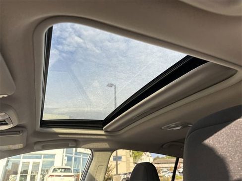 New 2025 Subaru Crosstrek 2.0i Premium image 11