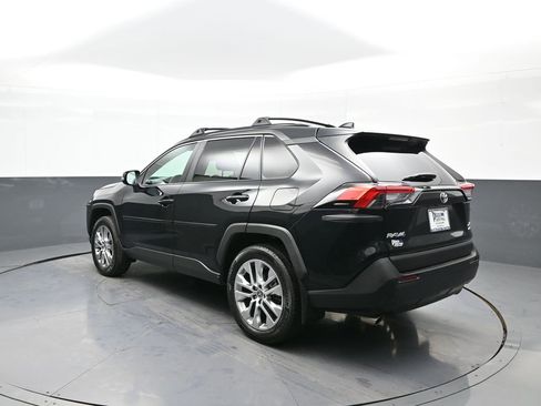 Certified 2024 Toyota RAV4 XLE Premium image 8