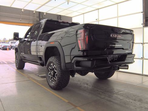 Certified 2026 GMC Sierra 2500 AT4X image 8