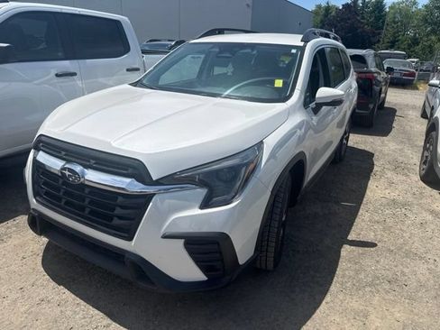 Used 2023 Subaru Ascent Premium w/ Convenience Package AWD/4WD image 3