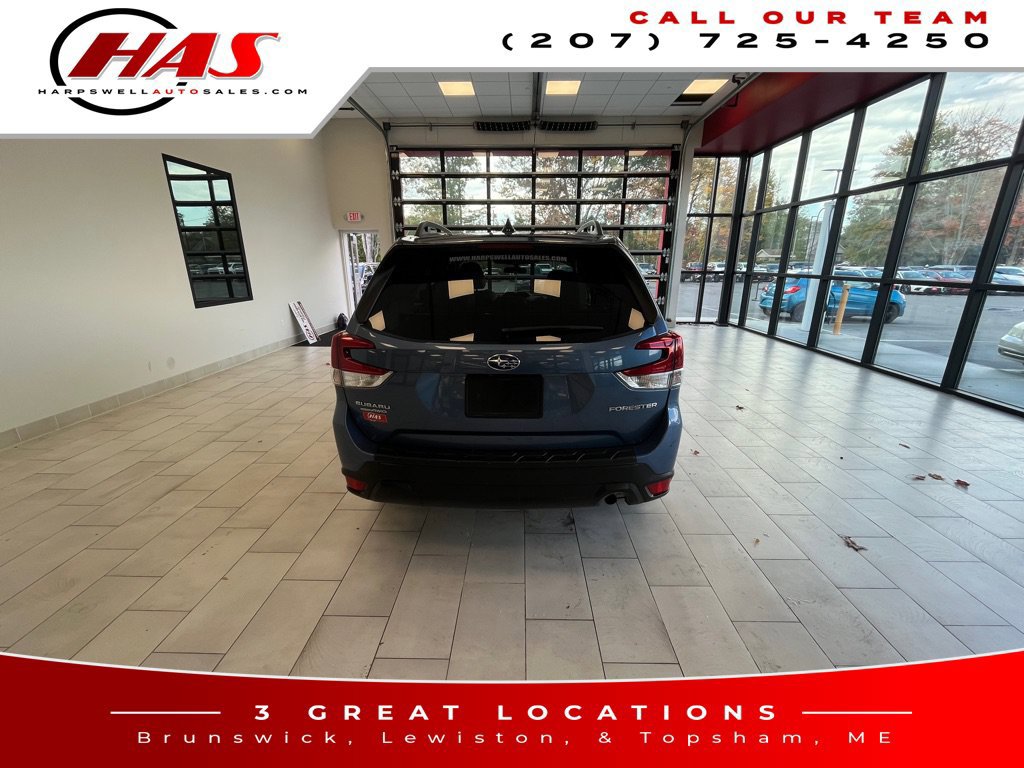 Used 2024 Subaru Forester Premium AWD/4WD image 5