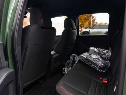 New 2026 Nissan Frontier PRO-4X w/ Pro-4x Convenience Package image 21