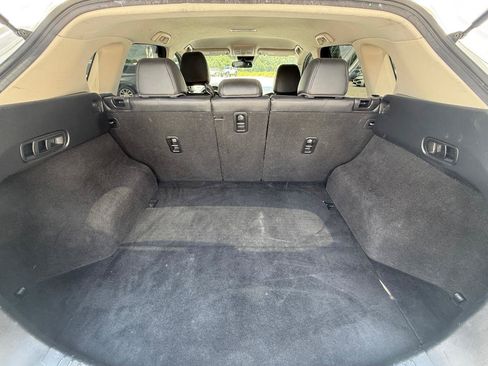 Used 2020 MAZDA CX-5 Touring FWD image 9