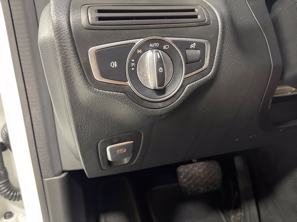 Certified 2020 Mercedes-Benz C 300 4MATIC Cabriolet image 23