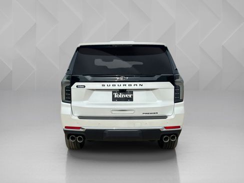 New 2025 Chevrolet Suburban Premier RWD image 6