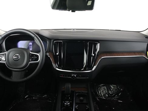 New 2026 Volvo V60 B5 Cross Country Plus w/ Protection Package AWD/4WD image 5