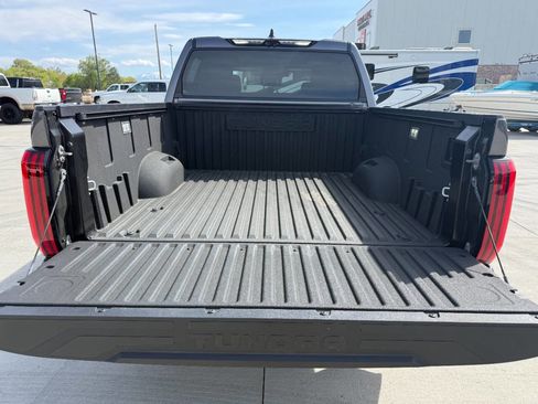 Used 2024 Toyota Tundra Limited AWD/4WD image 12