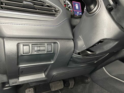 Used 2025 Subaru Forester Limited AWD/4WD image 24