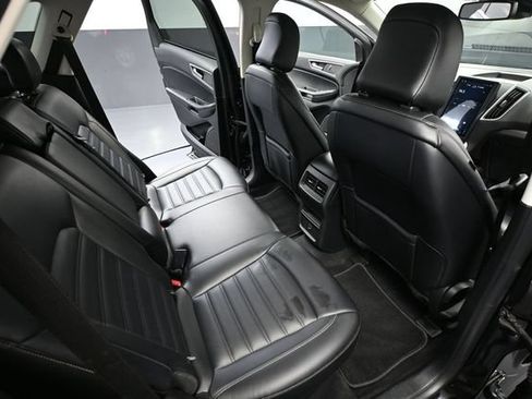 Used 2022 Ford Edge SEL AWD/4WD image 44