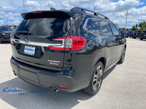 Used 2023 Subaru Ascent Limited w/ Technology Package AWD/4WD image 5