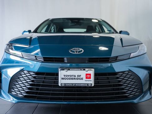 New 2026 Toyota Camry LE FWD image 2