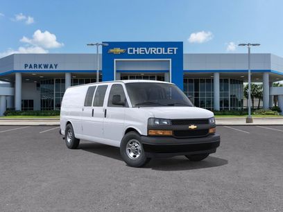 New 2026 Chevrolet Express 2500 Extended w/ Driver Convenience Package