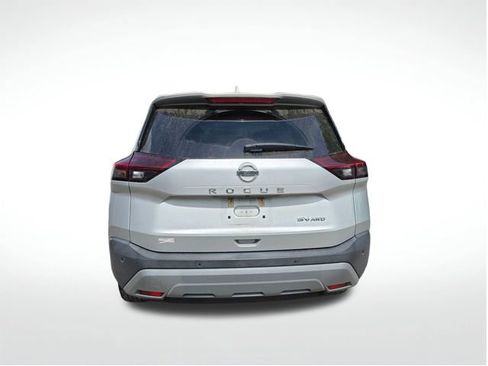 Used 2021 Nissan Rogue SV image 8