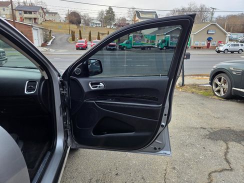 Used 2015 Dodge Durango Limited image 15