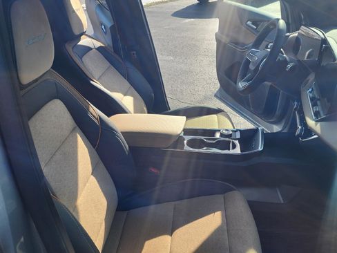 New 2026 Chevrolet Equinox ACTIV image 12