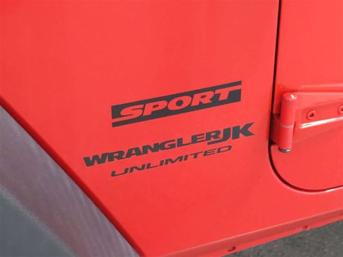 Certified 2018 Jeep Wrangler Unlimited Sport S image 20